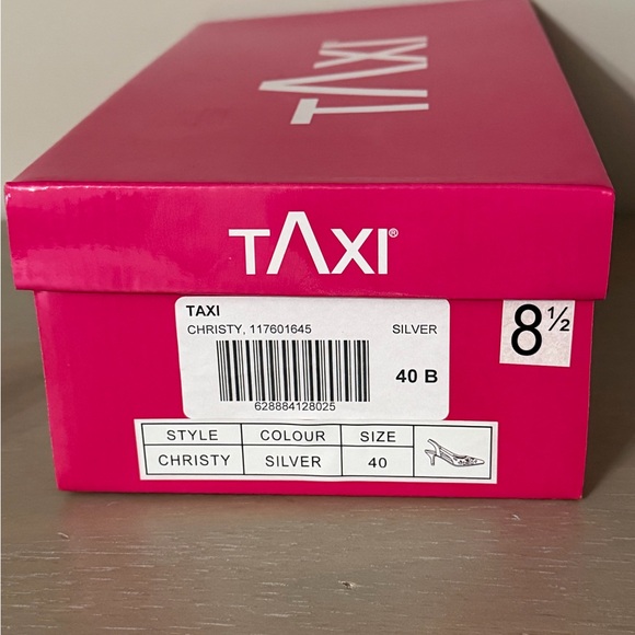 Silver Sandals - Picture 6 of 6